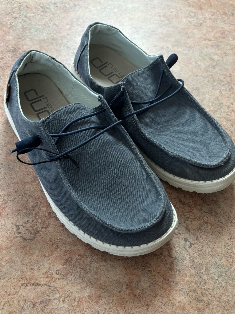 Hey Dude Wendy Chambray Shoes size 9 used a few times